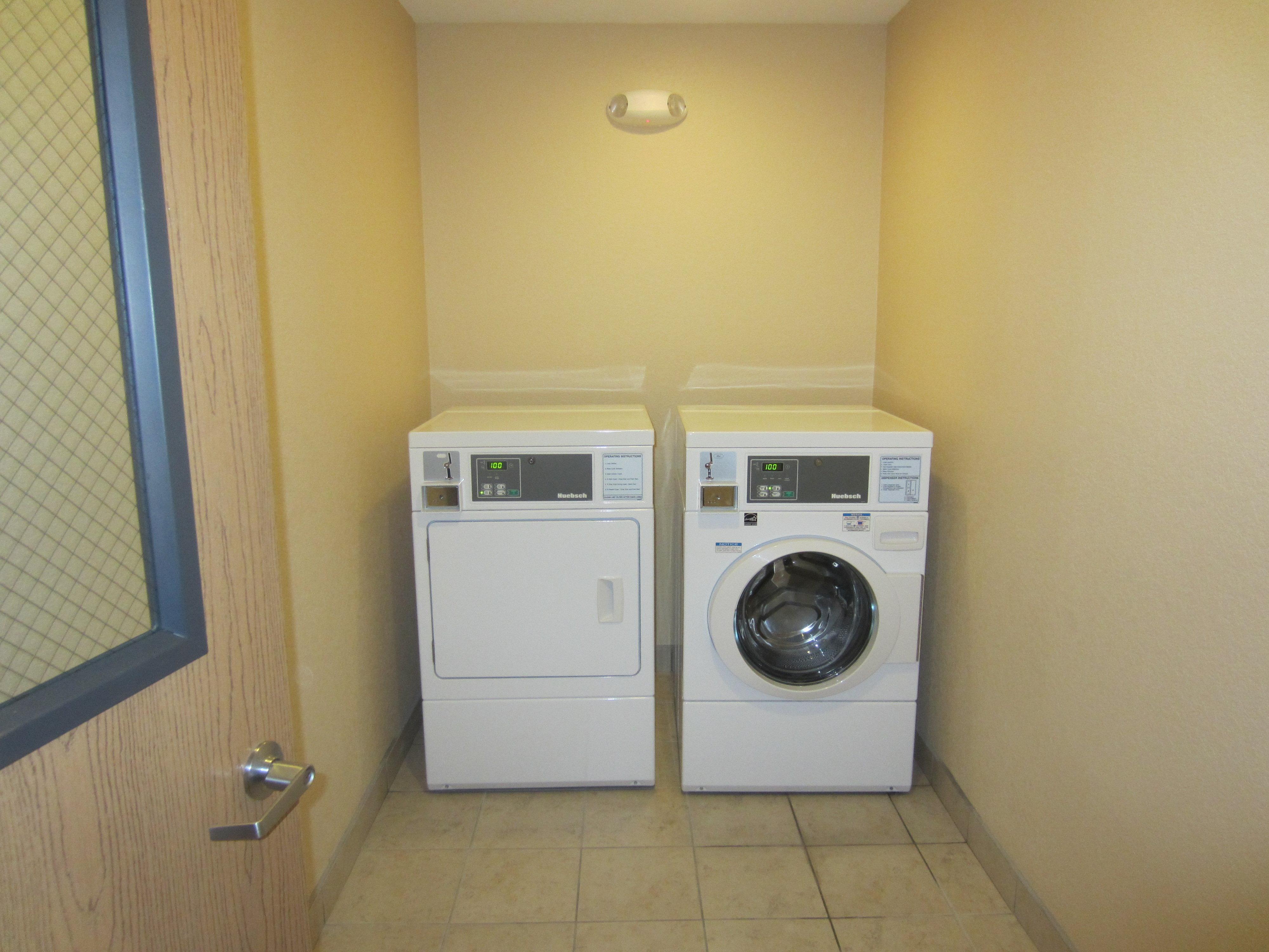 Holiday Inn Express Hotel & Suites Lexington By Ihg Eksteriør billede