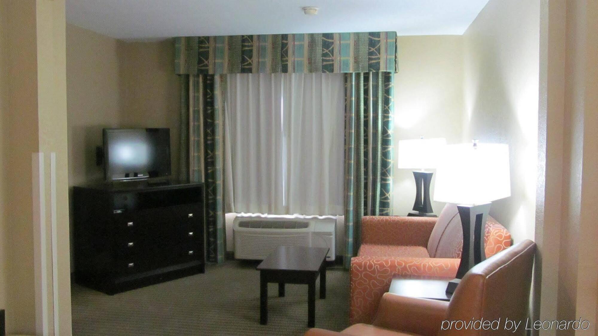 Holiday Inn Express Hotel & Suites Lexington By Ihg Eksteriør billede